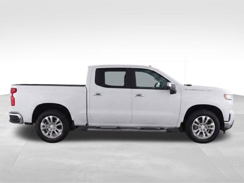 Used 2022 Chevrolet Silverado 1500 LTZ image 9