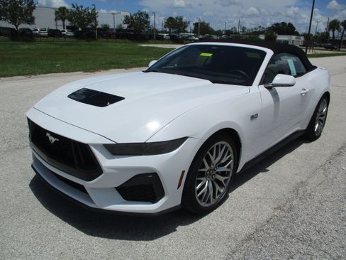 New 2025 Ford Mustang GT Premium RWD image 3