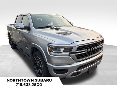 Used 2019 RAM 1500 Laramie AWD/4WD image 1