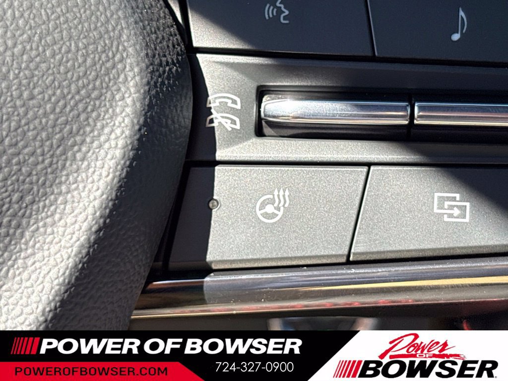 New 2027 Chevrolet Traverse RS w/ LPO, Floor Liner Package AWD/4WD image 9