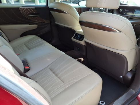 Used 2018 Lexus LS 500 image 13