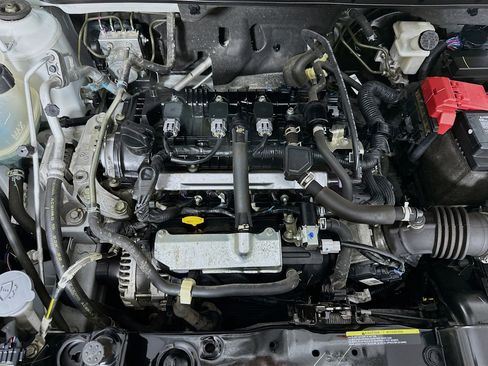 Used 2024 Nissan Kicks SR image 29