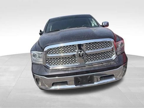 Used 2016 RAM 1500 Laramie w/ Convenience Group AWD/4WD image 4