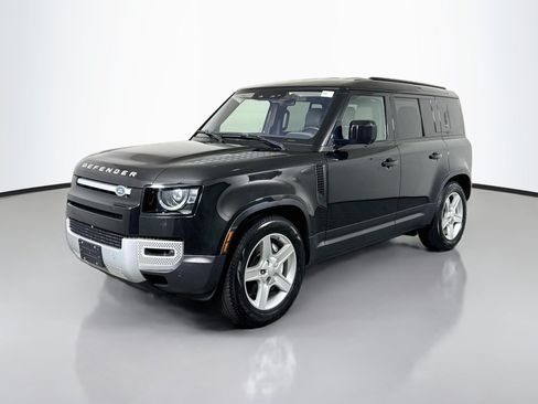 Used 2020 Land Rover Defender 110 SE AWD/4WD image 4