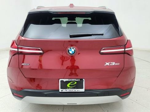 Used 2025 BMW X3 xDrive30i AWD/4WD image 5