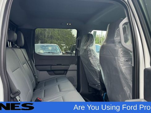 New 2025 Ford F450 XL w/ XL Chrome Package image 8