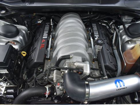 Used 2008 Dodge Challenger SRT8 image 13