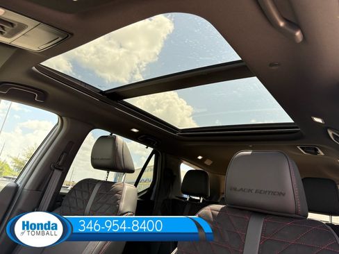 New 2026 Honda Pilot Black Edition image 15
