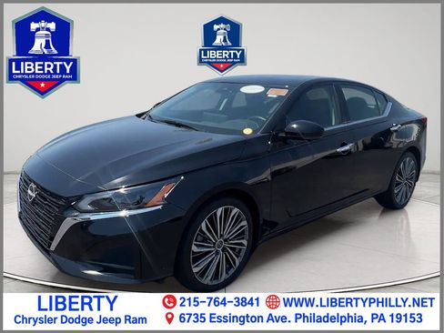 Used 2023 Nissan Altima 2.5 SL FWD image 1