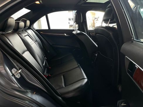 Used 2011 Mercedes-Benz C 300 4MATIC Sedan image 17