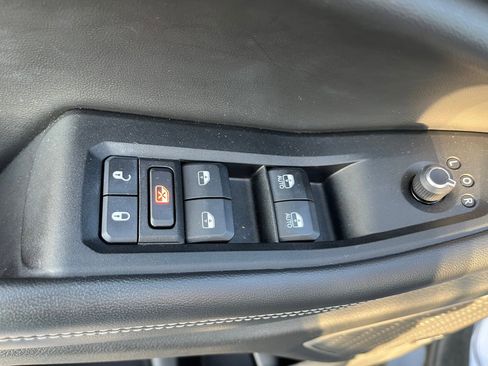 Used 2022 Jeep Grand Cherokee L Limited image 13