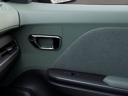 New 2025 Kia K4 EX image 25