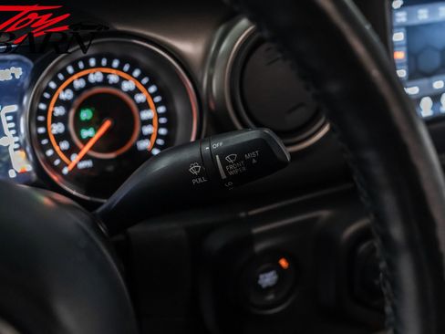 Used 2019 Jeep Wrangler Unlimited Sport S image 32