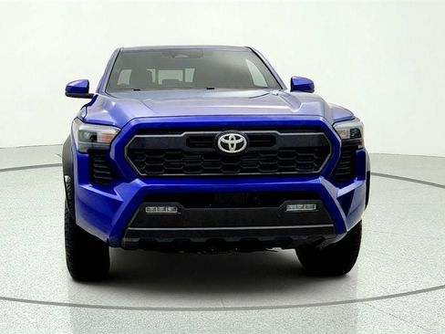 Used 2024 Toyota Tacoma TRD Off-Road w/ TRD Off Road Upgrade Package AWD/4WD image 2