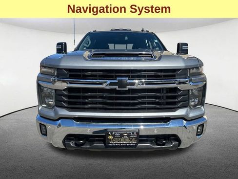 Used 2025 Chevrolet Silverado 2500 LT w/ All Star Edition AWD/4WD image 3