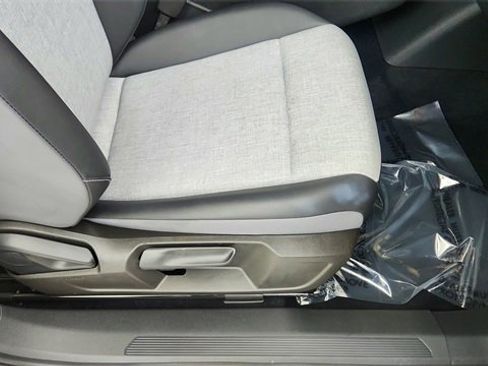 Used 2023 Volkswagen ID.4 Pro image 21