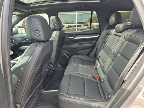 Used 2026 GMC Terrain Elevation w/ Elevation Premium Package image 10