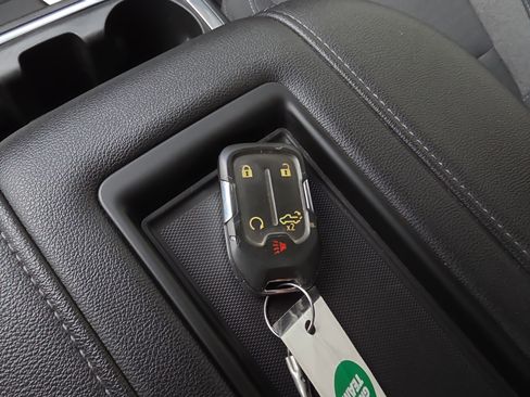 Used 2020 Chevrolet Silverado 1500 RST image 37