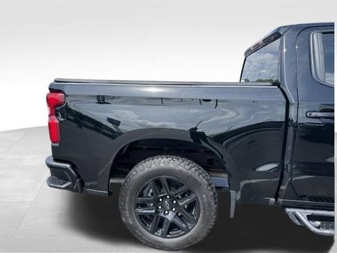 Used 2024 Chevrolet Silverado 1500 RST w/ Z71 Off-Road Package AWD/4WD image 4