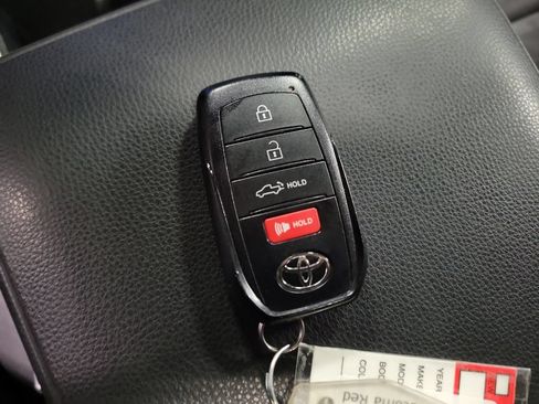 Used 2024 Toyota Tacoma TRD Off-Road w/ TRD Off Road Premium Package AWD/4WD image 23