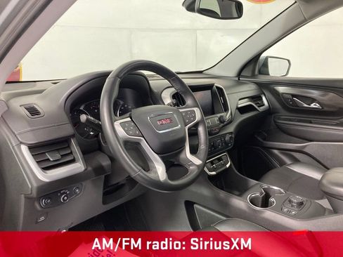 Used 2024 GMC Terrain SLT image 14