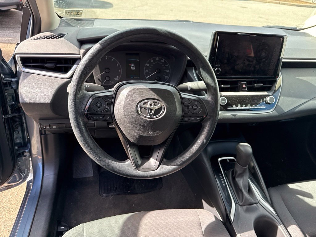 Used 2024 Toyota Corolla LE FWD image 8