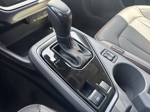 New 2025 Subaru Crosstrek 2.5i Limited w/ Popular Package #3A image 22