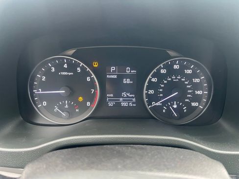 Used 2017 Hyundai Elantra SE image 20