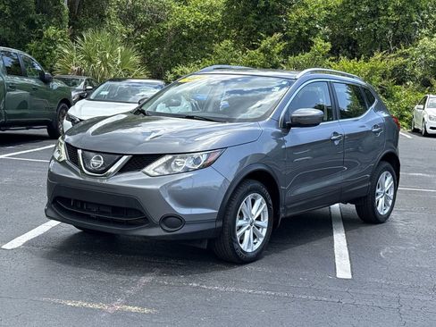 Certified 2019 Nissan Rogue Sport SV FWD image 14