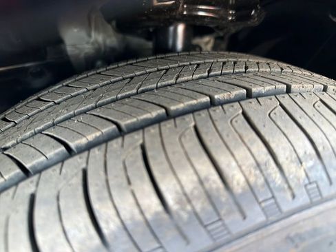 Used 2026 Nissan Sentra SV w/ Floor Mat Package image 31