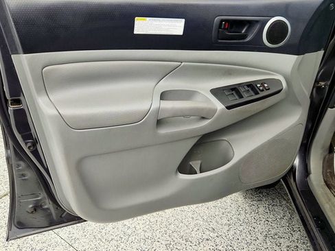 Used 2015 Toyota Tacoma 4x4 Double Cab image 10