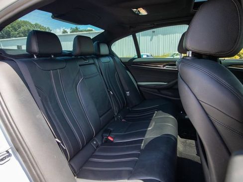 Used 2018 BMW 540i RWD image 15
