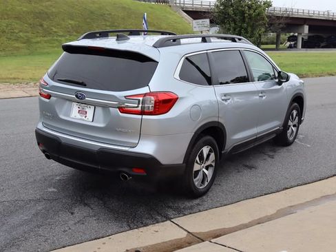 Certified 2025 Subaru Ascent Premium w/ Premium Package AWD/4WD image 8