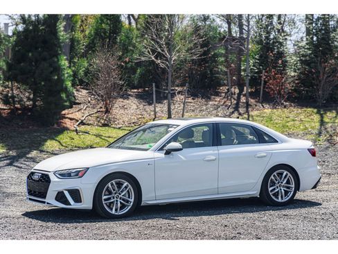 Used 2023 Audi A4 2.0T Premium Plus AWD/4WD image 3