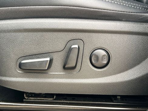 Certified 2023 Hyundai Santa Fe SEL w/ Premium Package image 27