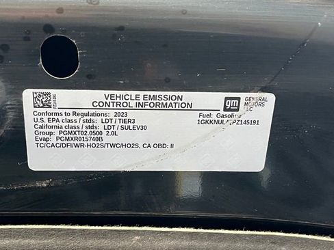 Used 2023 GMC Acadia SLT AWD/4WD image 22
