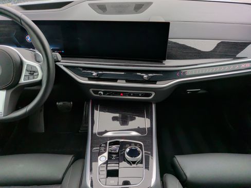 Used 2025 BMW X5 xDrive40i image 35