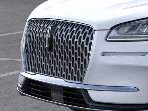 New 2026 Lincoln Corsair Premiere image 17