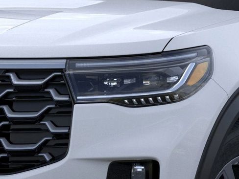New 2026 Ford Explorer Platinum image 18