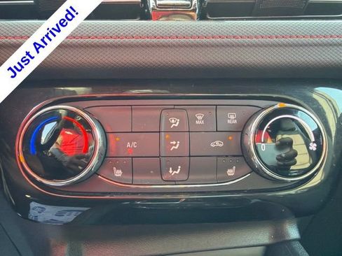 Used 2024 Chevrolet TrailBlazer RS FWD image 27