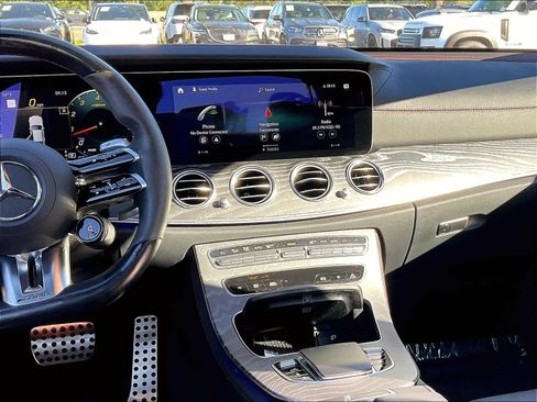 Used 2022 Mercedes-Benz E 53 AMG 4MATIC Sedan image 7