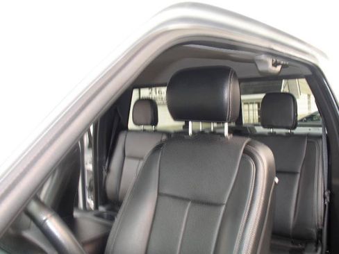Used 2018 Ford F150 Lariat AWD/4WD image 22