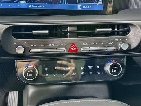 Certified 2026 Hyundai Palisade Calligraphy FWD image 16