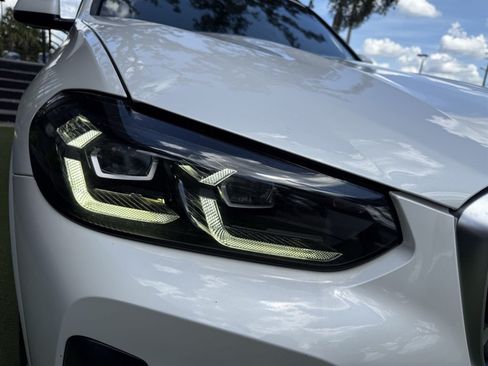 Used 2022 BMW X3 sDrive30i w/ M Sport Package RWD image 9