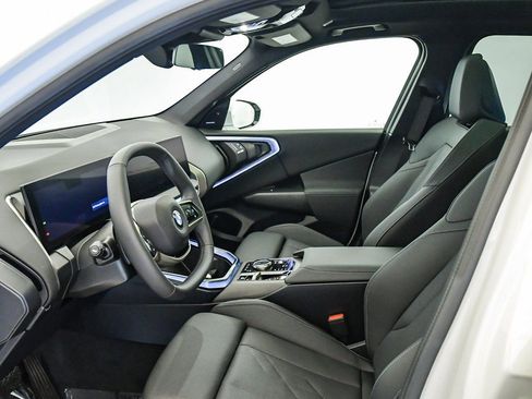 Used 2025 BMW X3 xDrive30i w/ Convenience Package image 16