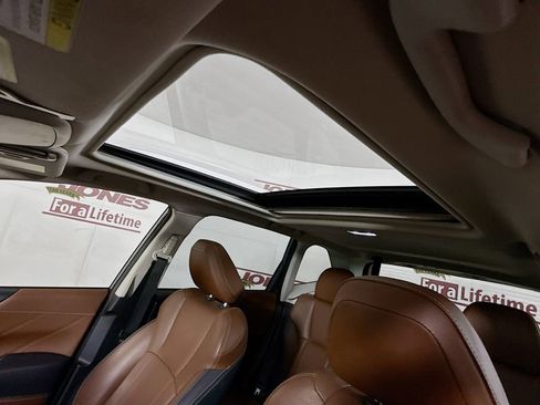 Used 2022 Subaru Forester Touring AWD/4WD image 12