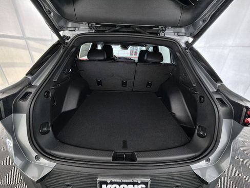 New 2026 Chevrolet Equinox EV LT image 25