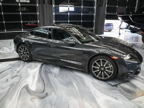 Used 2020 Porsche Taycan Turbo AWD/4WD image 6