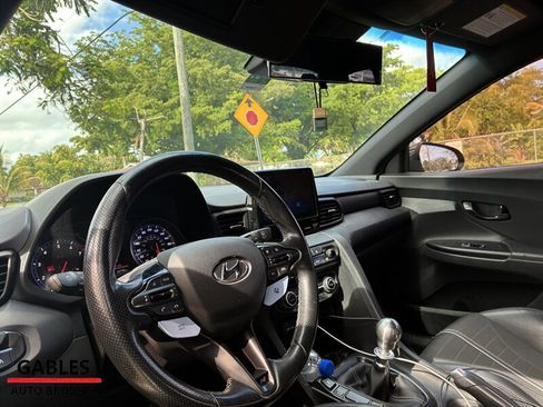 Used 2022 Hyundai Veloster N FWD image 10