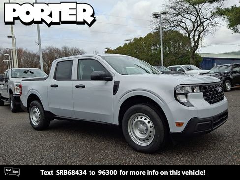 New 2025 Ford Maverick XL w/ 4K Tow Package image 8